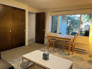 Interior - Mercer Island Private Retreat (Mercer Island)