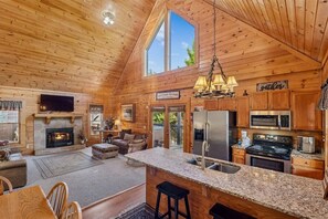 Fridge, microwave, oven, stovetop - Mountain Cabin w/ Hot Tub & Fireplace (Sevierville)