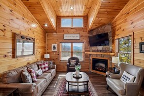Fireplace, video games - Mountain Cabin Escape w/ Arcade & Hot Tub (Gatlinburg)