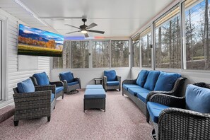 TV, fireplace, video games, table football - Delightful Modern Home w/ Hot Tub & Games (Gatlinburg)