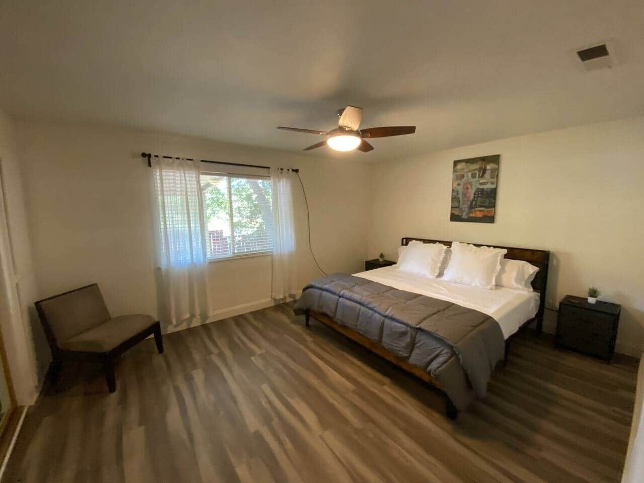 Bügeleisen/Bügelbrett, WLAN, Bettwäsche