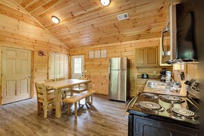 Fridge, microwave, oven, stovetop - Cozy Cabin w/ Fire Pit & Hot Tub (Pigeon Forge)