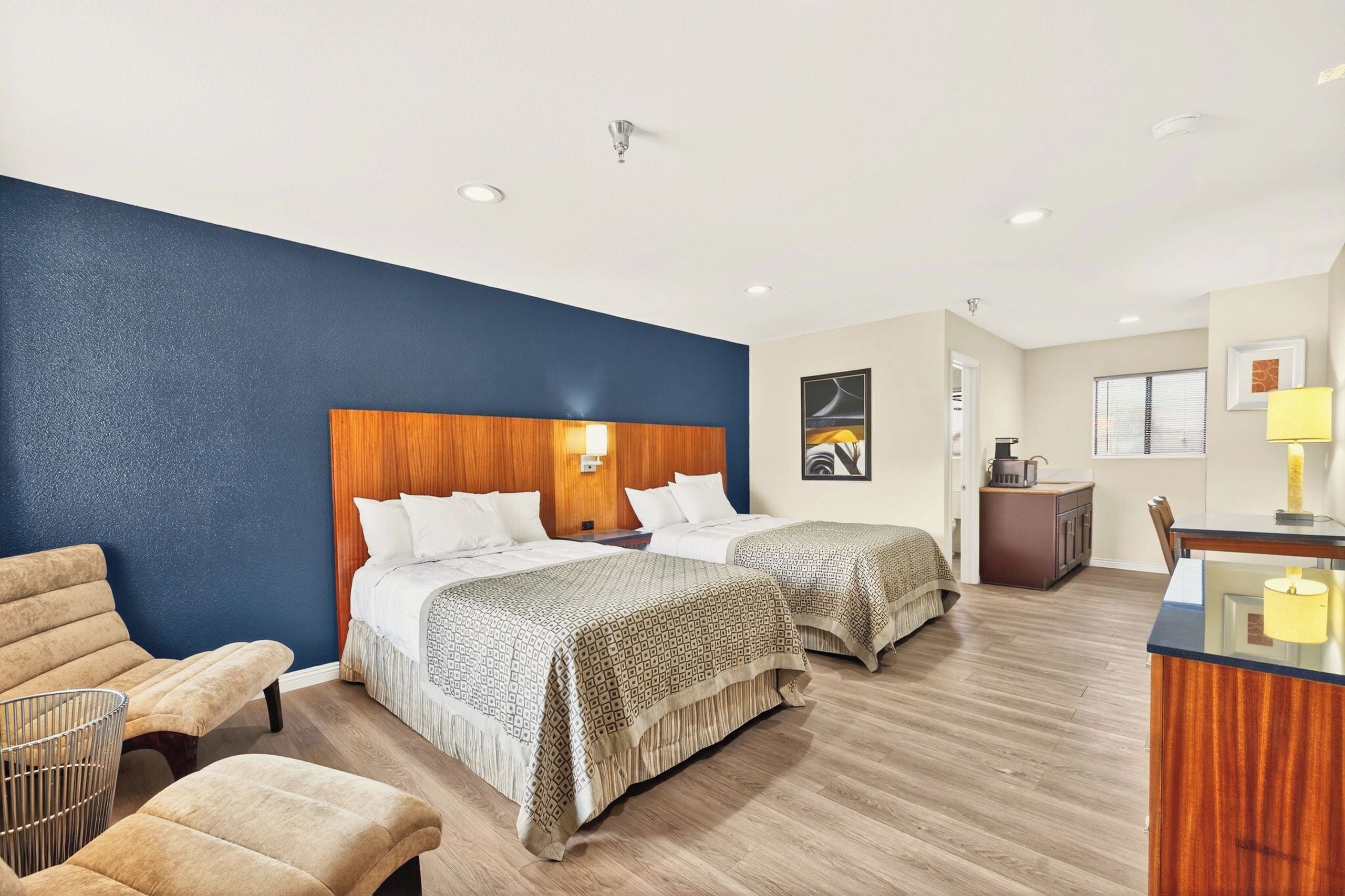 Basic-Doppelzimmer | Bügeleisen/Bügelbrett, kostenloses WLAN