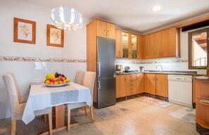 Private kitchen - Ca na Kika 1 minute from the best Beaches (Puerto De Alcúdia)