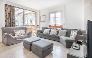 Living area - Ca na Kika 1 minute from the best Beaches (Puerto De Alcúdia)