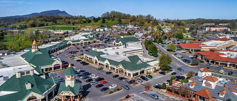 Tanger Outlets