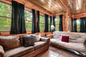 Fireplace, video games, table football - Grand Mountain Retreat w/ Games & Hot Tub (Pigeon Forge)