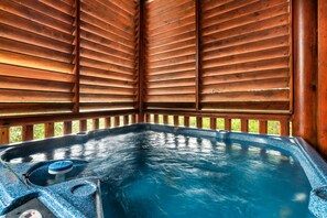 Interior - Grand Mountain Retreat w/ Games & Hot Tub (Pigeon Forge)
