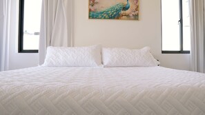 Iron/ironing board, WiFi, bed sheets - Modern retreat : 1BR with beach and gym (Punta Cana)
