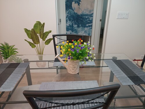 New condo, Great amenities, Near Skytrain!