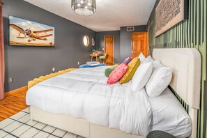 4 slaapkamers, een strijkplank/strijkijzer, wifi, beddengoed