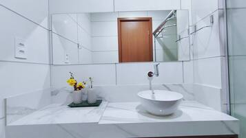 Estudio familiar | Baño