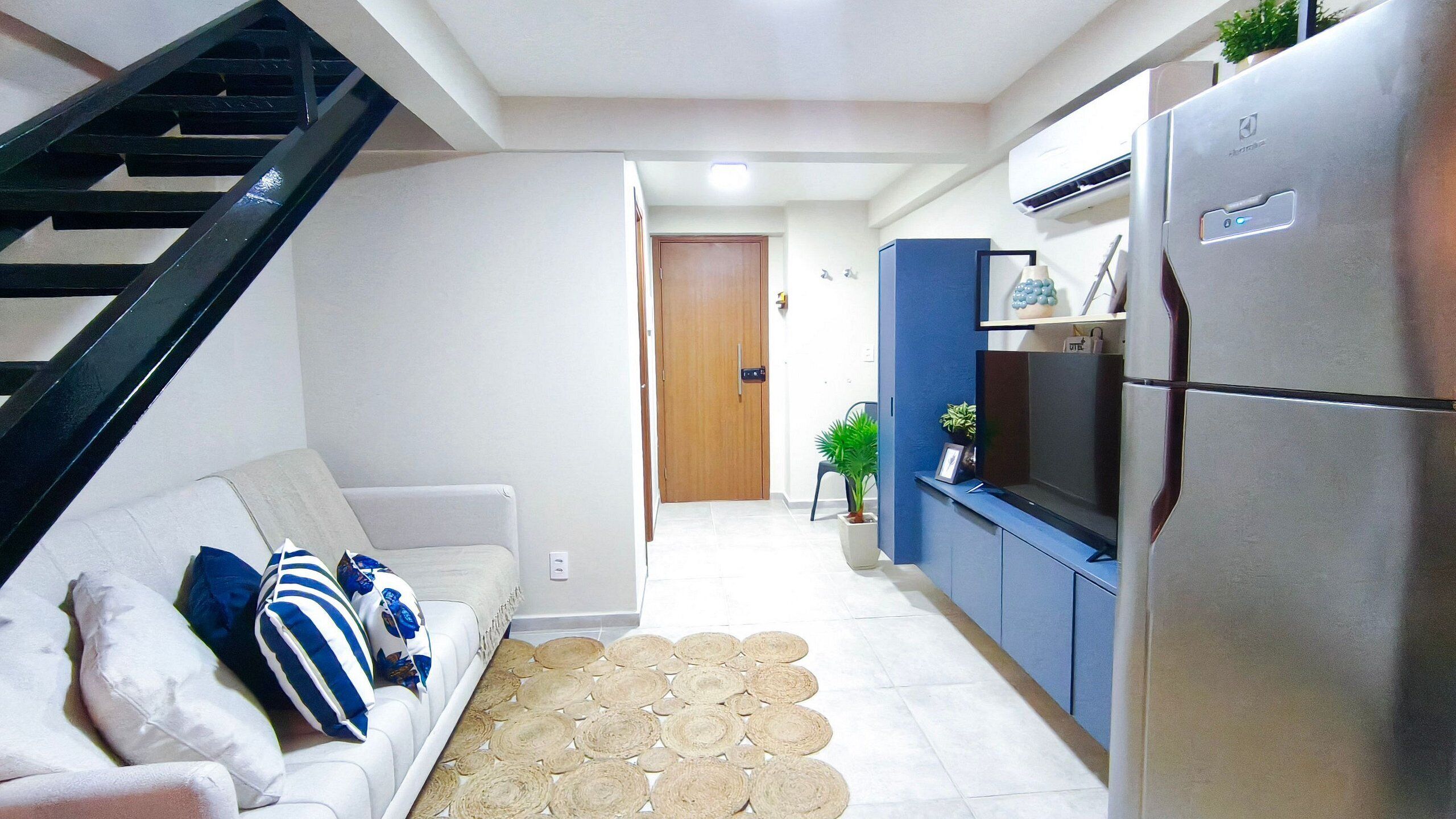 Classic Apartment | Living area