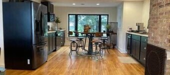 SchoolHouse Pent-House