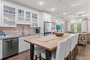 House, Multiple Beds (Driftwood Townhomes #3- Liv Salty) | Private kitchen - Driftwood Townhomes #3- Liv Salty (Miramar Beach)