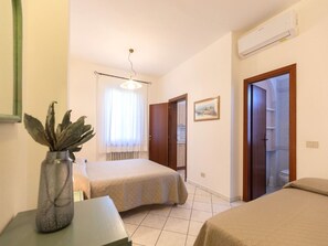 1 bedroom, WiFi - Cozy one-bedroom apartment with large terrace (Marina di Campo)