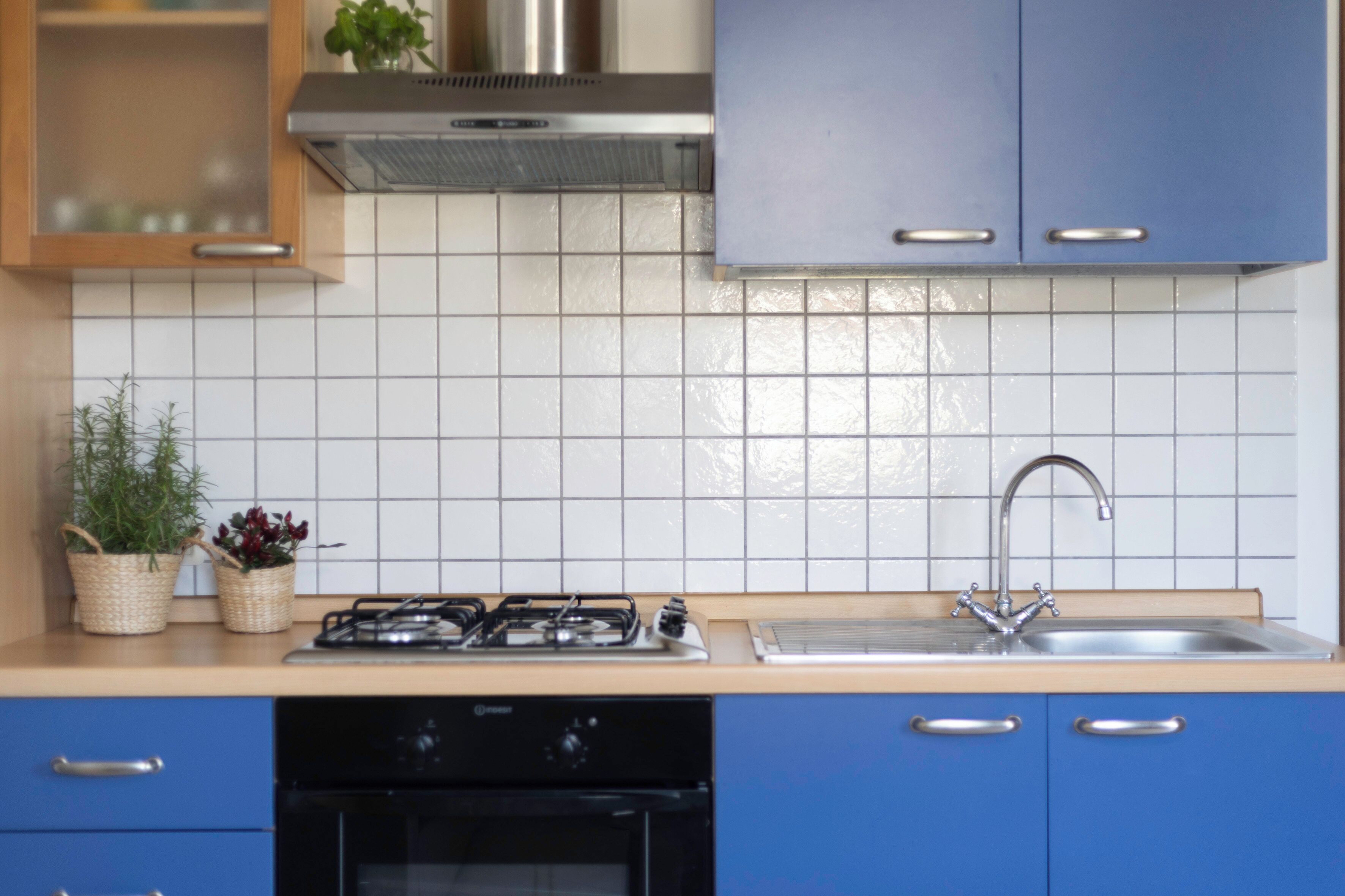 Frigorifero, microonde, forno