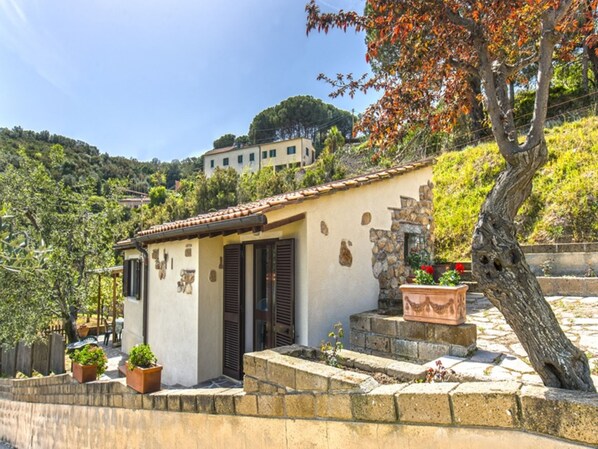 Exterior - Cottage with sea view over Portoferraio Gulf (Portoferraio)