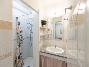 Shower - Quiet, well-kept stay for couples or families (Campo nell'Elba)