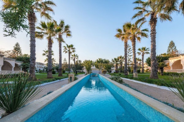 Piscina interna, piscina externa