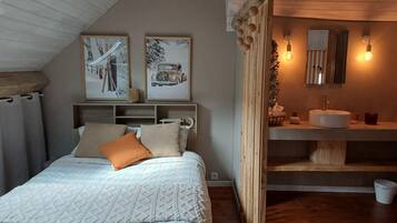 4 chambres, lit parapluie, Wi-Fi gratuit, draps fournis
