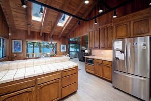 Interior - Hilder, West in Lake Almanor West, CA (Lake Almanor West)