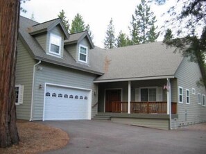 Exterior - Lile II, West in Lake Almanor West, CA (Lake Almanor West)
