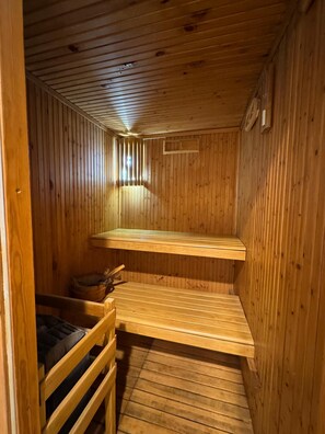 Sauna - Peaceful apartment overlooking the canal (Dubai)