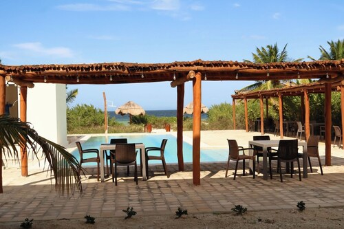 Loft 2 oceanfront in Telchac Puerto