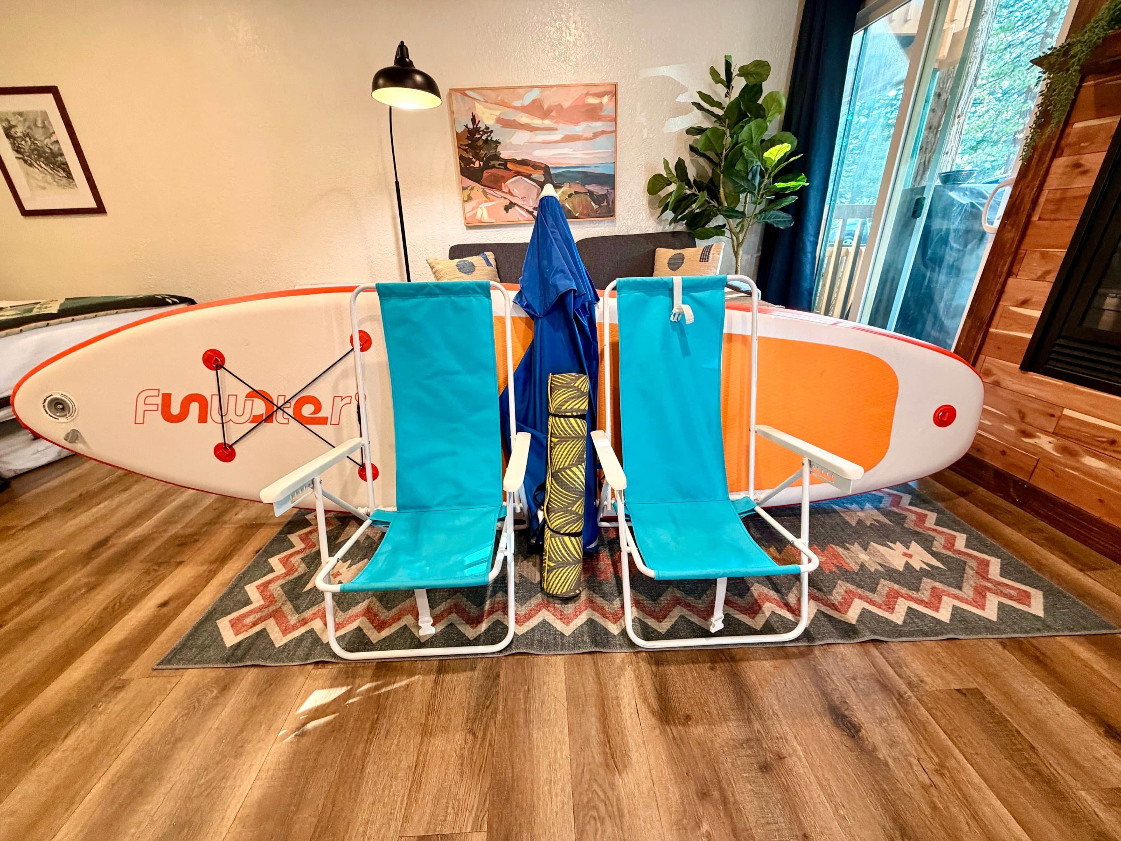 Iron/ironing board, free WiFi, bed sheets