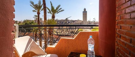 Comfort Apartment, 1 Bedroom, Balcony, City View | Property grounds