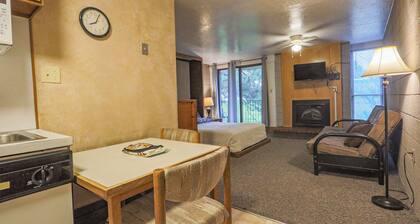 Amazing 1-bedroom condo in Lava Hot Springs for a relaxing stay