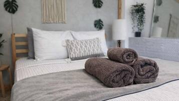 Tabla de planchar con plancha y wifi