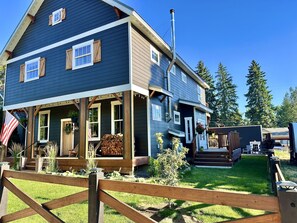 Exterior - Beautiful 4 bedroom home with loft in downtown Coeur d'Alene (Coeur d'Alene)