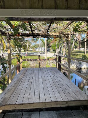 Property grounds - 15 minutes from Bonita Beach sunsets along the SW coastline are waiting for you! (Bonita Springs)