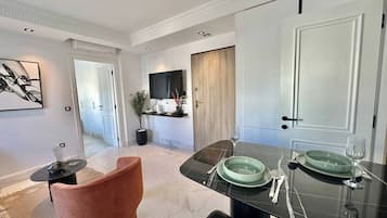 Apartamento, 1 quarto, para fumantes | Parte interna