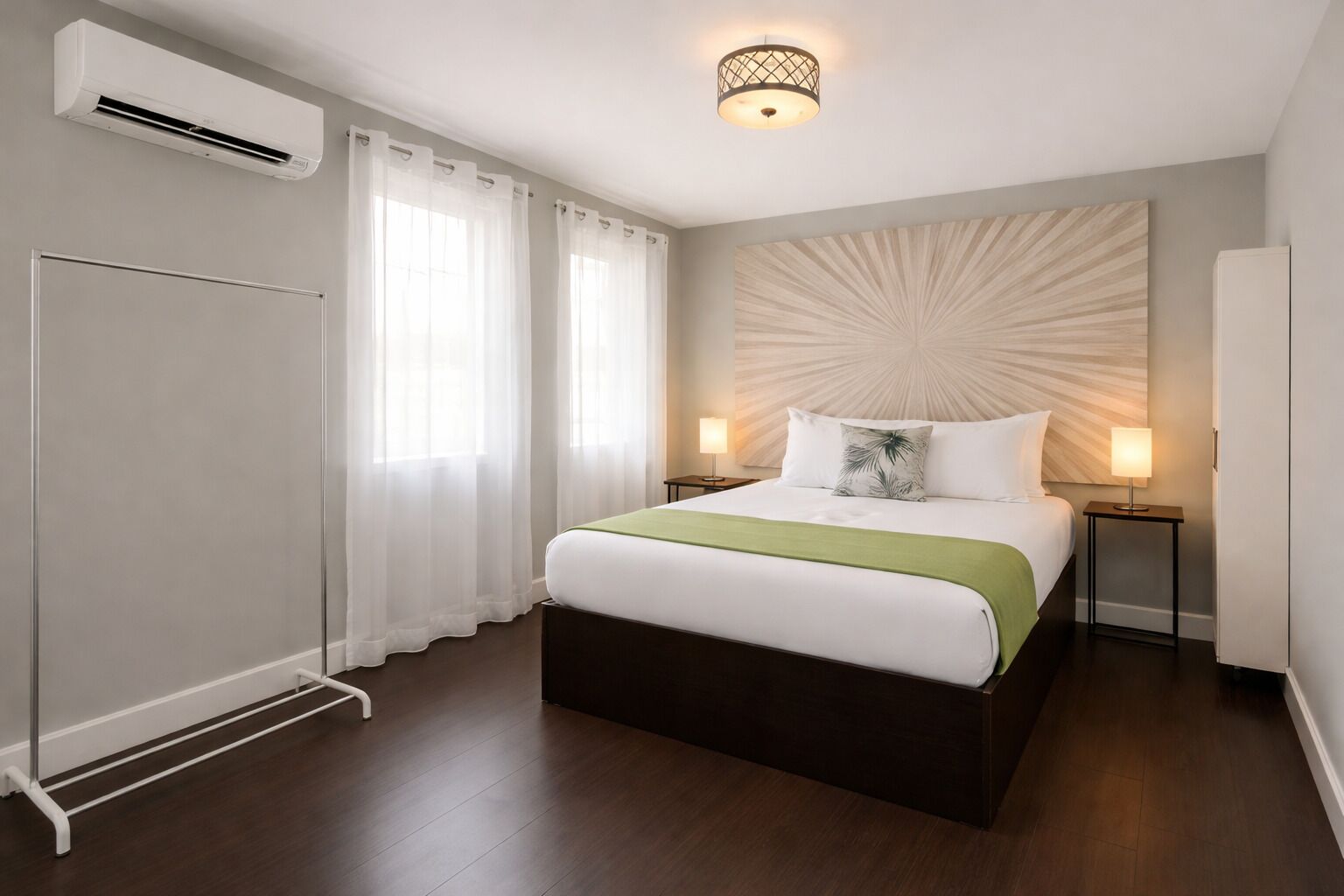 Apartamento | Wi-Fi de cortesia, roupa de cama