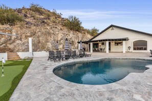 Pool - Built Into A Mountain - Heated Pool & Sports Lounge (Phoenix)