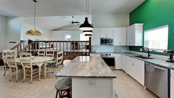 House (2 Bedrooms) | Property amenity