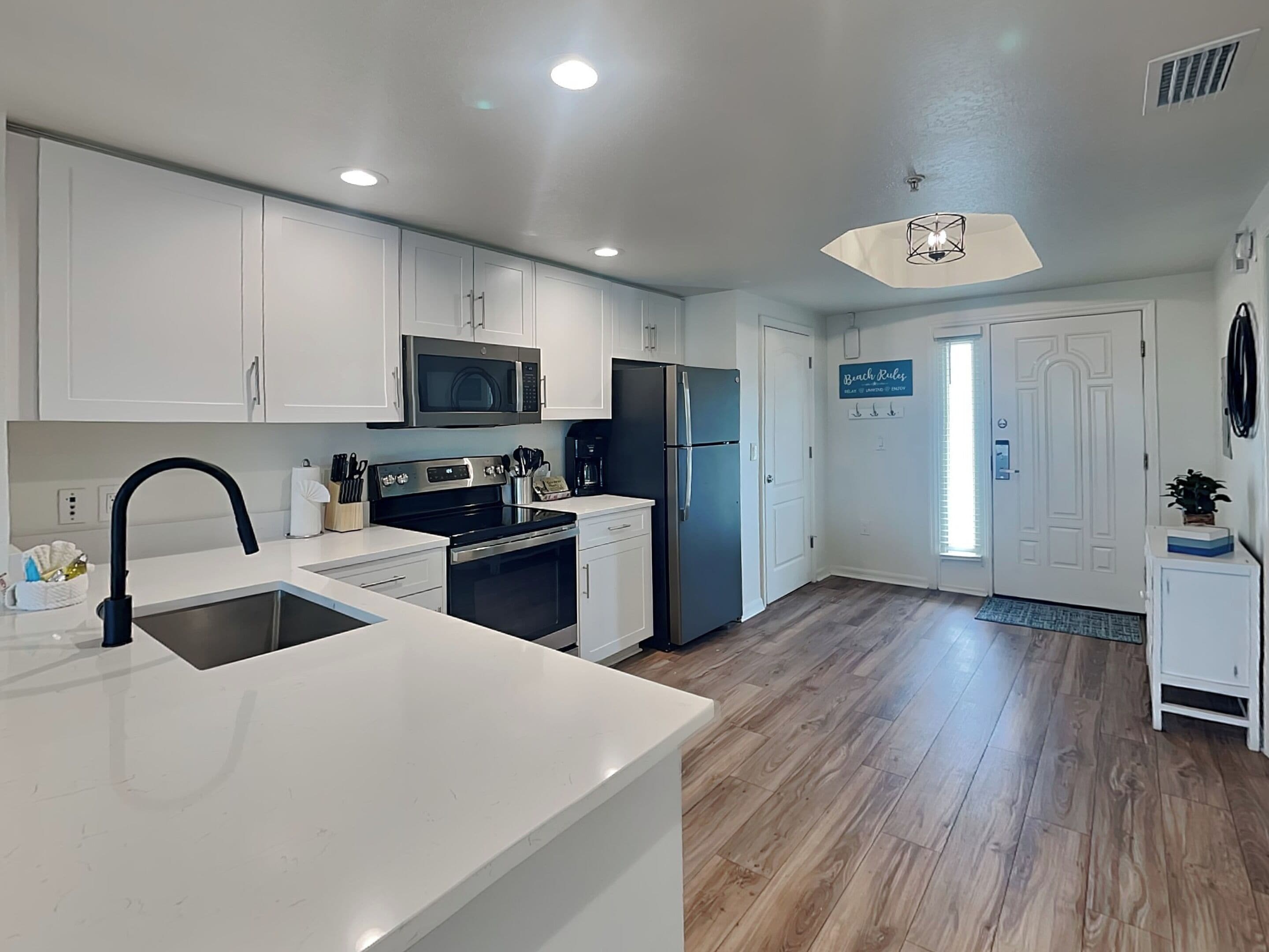 Condo (2 Bedrooms) | Property amenity