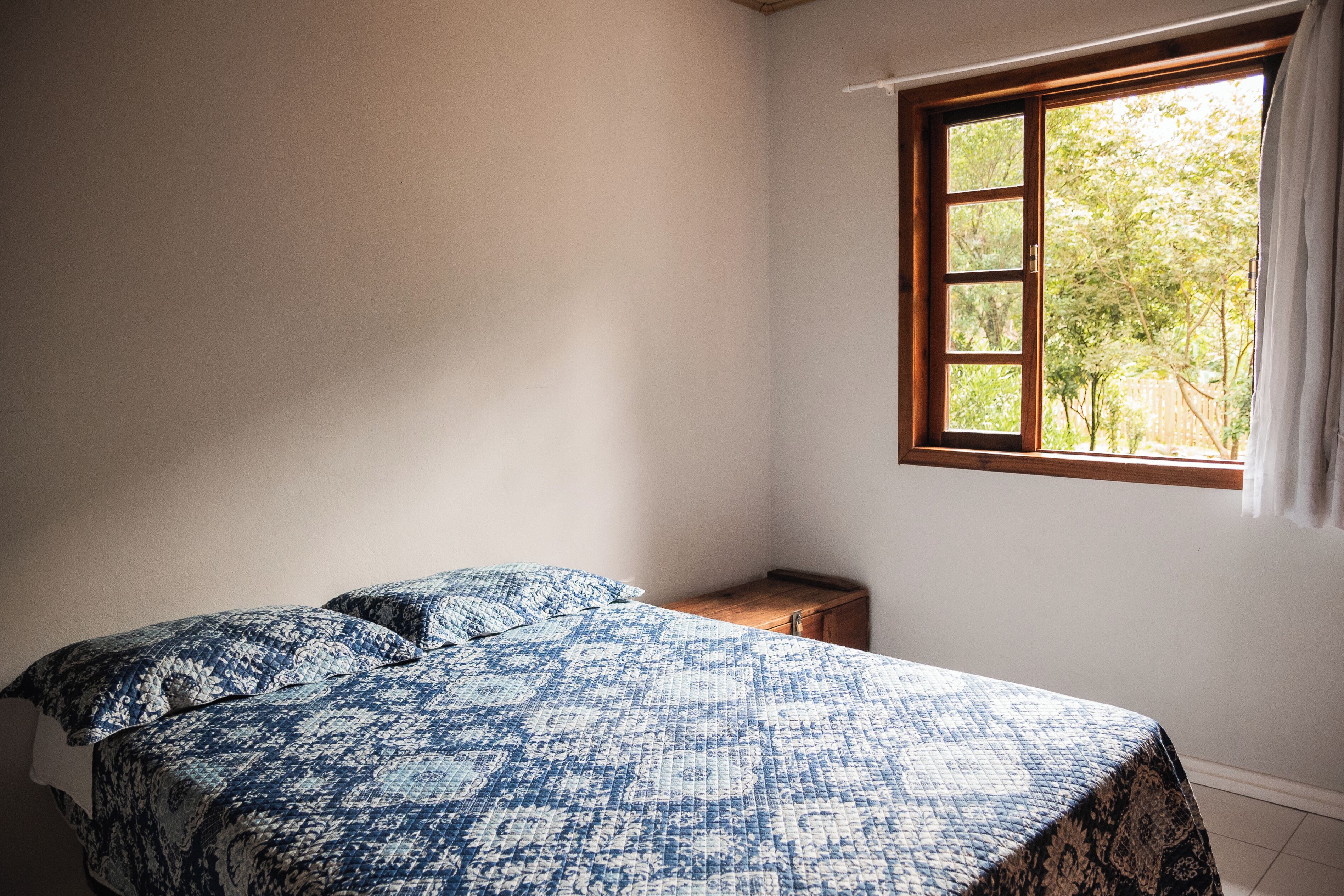 Internet, bed sheets