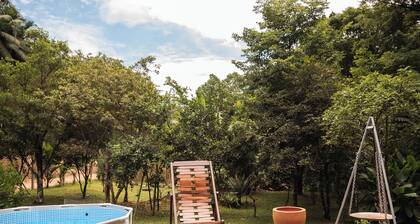 Grandma Cida's Corner - A cozy and modern place surrounded by nature.