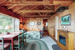 1 habitación, internet y ropa de cama 