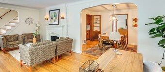 Bring the Family! Mid-Century Modern Gem in Euclid