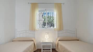 Strygejern/strygebræt, Wi-Fi, sengetøj