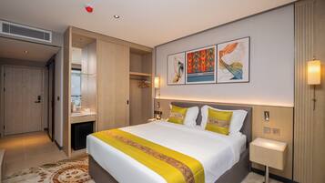 Superior Double Room | Desk, laptop workspace, free WiFi