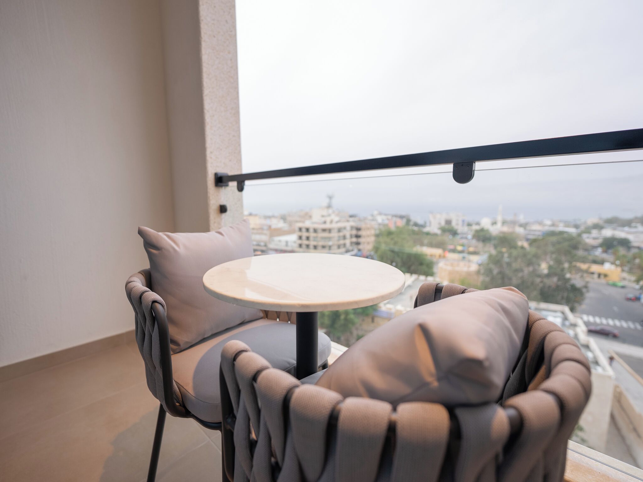 Habitació doble Deluxe, balcó, vistes al mar | Servei de restauració a l'aire lliure