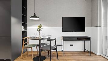 Suite estudio clásica, balcón | Restauración