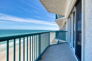 Property grounds - Salty Oceanfront Luxury Condo | Pools & Hot Tubs (Daytona Beach)