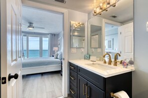 3 bedrooms, desk, WiFi, bed sheets - Salty Oceanfront Luxury Condo | Pools & Hot Tubs (Daytona Beach)